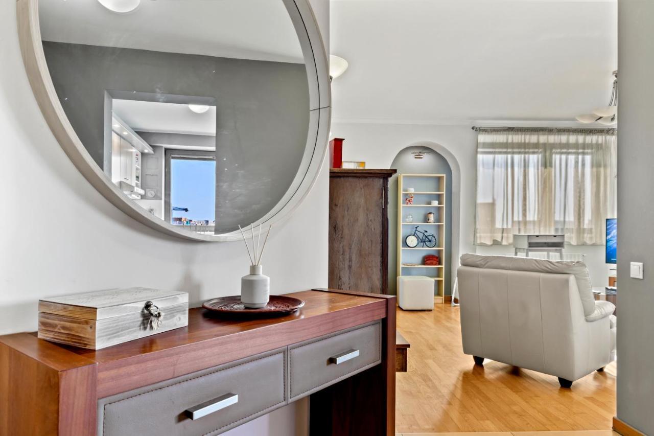 125 Sqm Family Friendly With Kids Room Bucarest Exterior foto