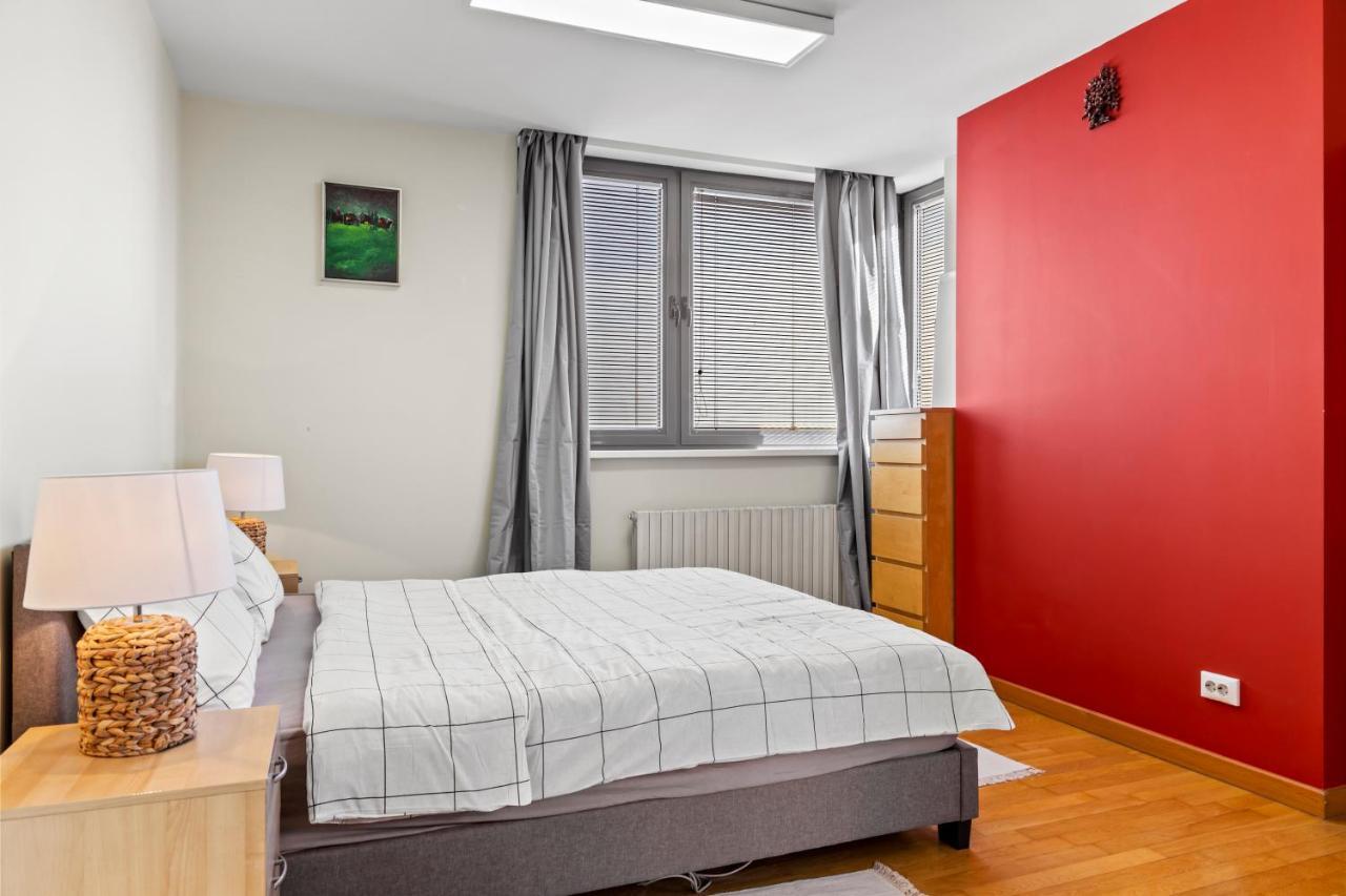 125 Sqm Family Friendly With Kids Room Bucarest Exterior foto